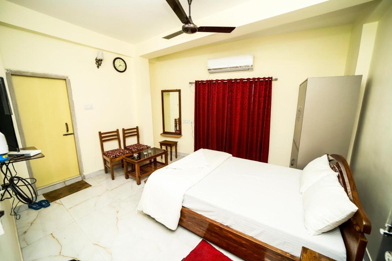 Rishika Guest House And Banquet コルカタ エクステリア 写真